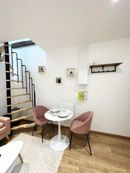 Le P'Tit Jules Mercier Apartment Дижон Екстериор снимка